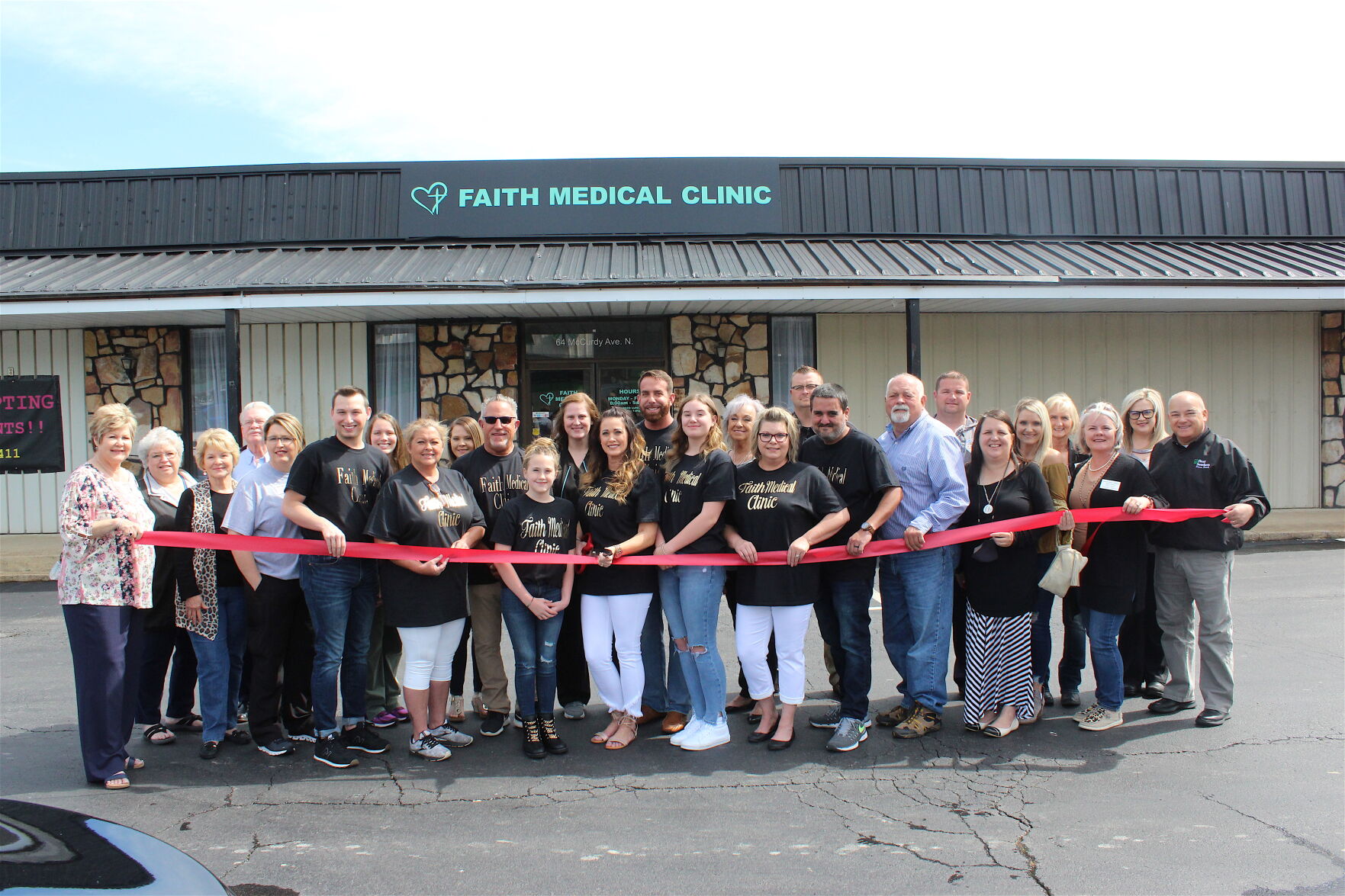 Faith Medical Clinic holds ribbon cutting